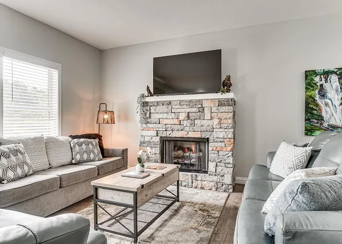 Charming Helen Vacation Rental 2 Mi To Village!